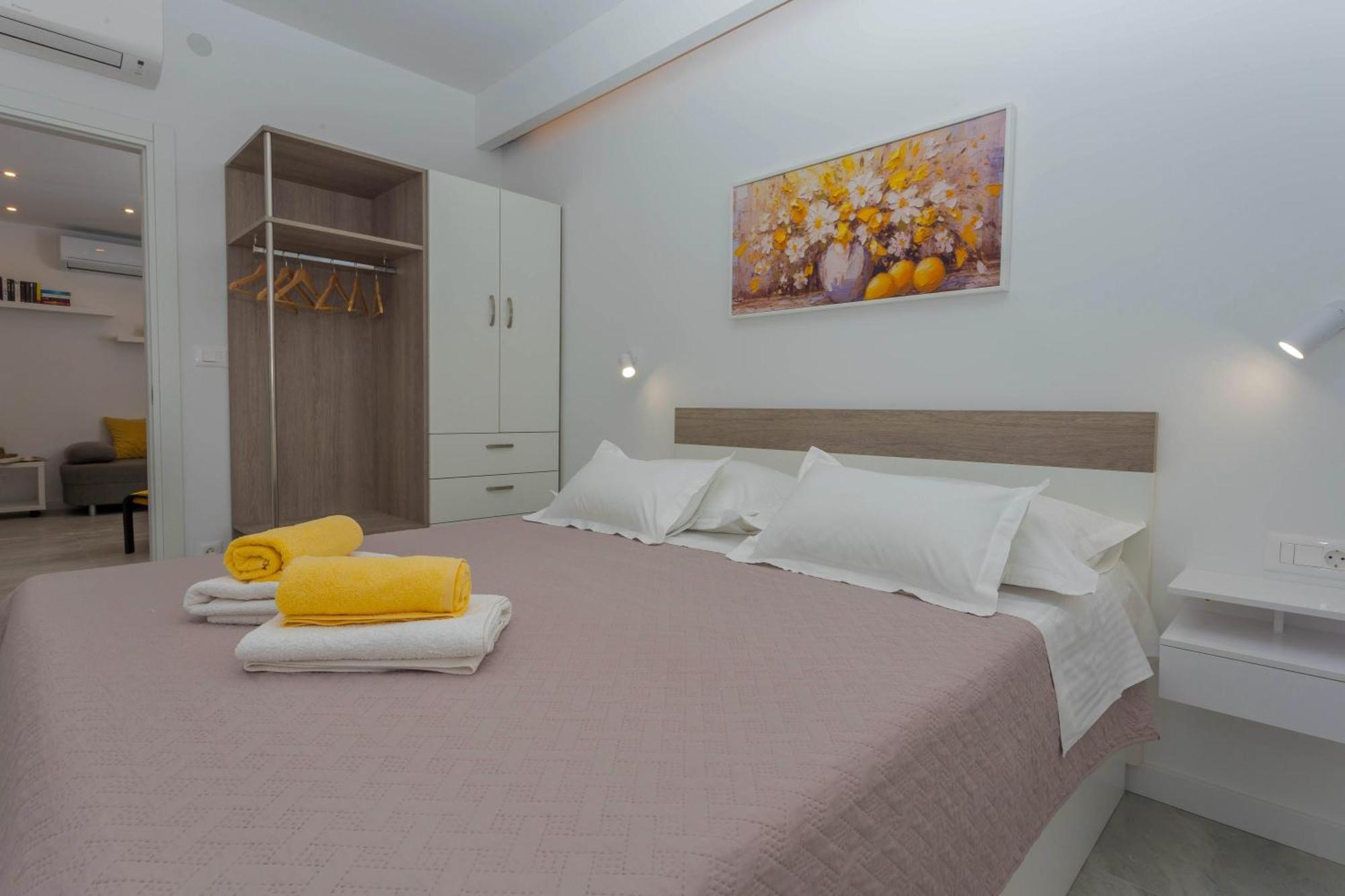 Apartments Tatjana Dominis Đảo Hvar Ngoại thất bức ảnh