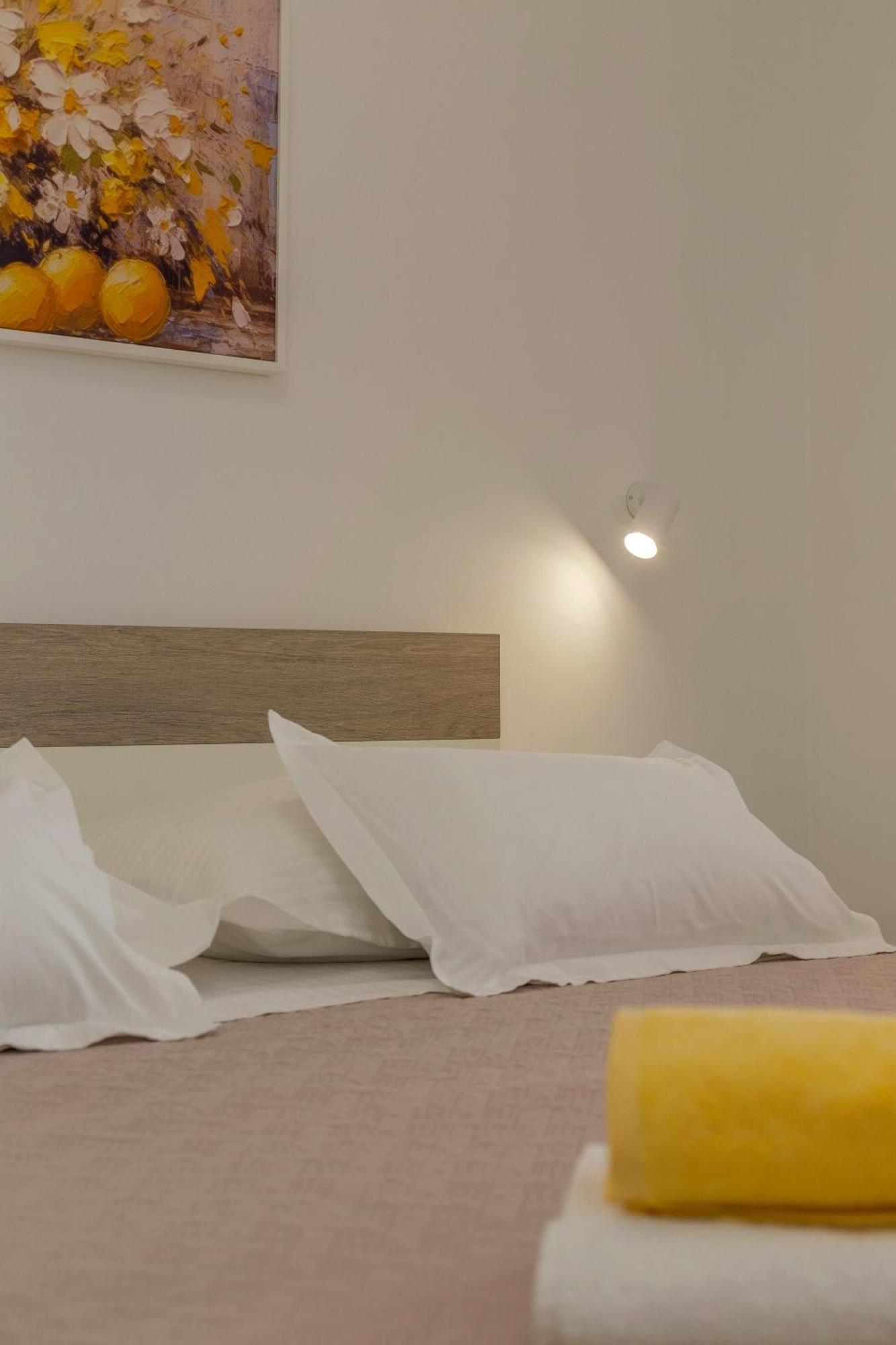Apartments Tatjana Dominis Đảo Hvar Phòng bức ảnh