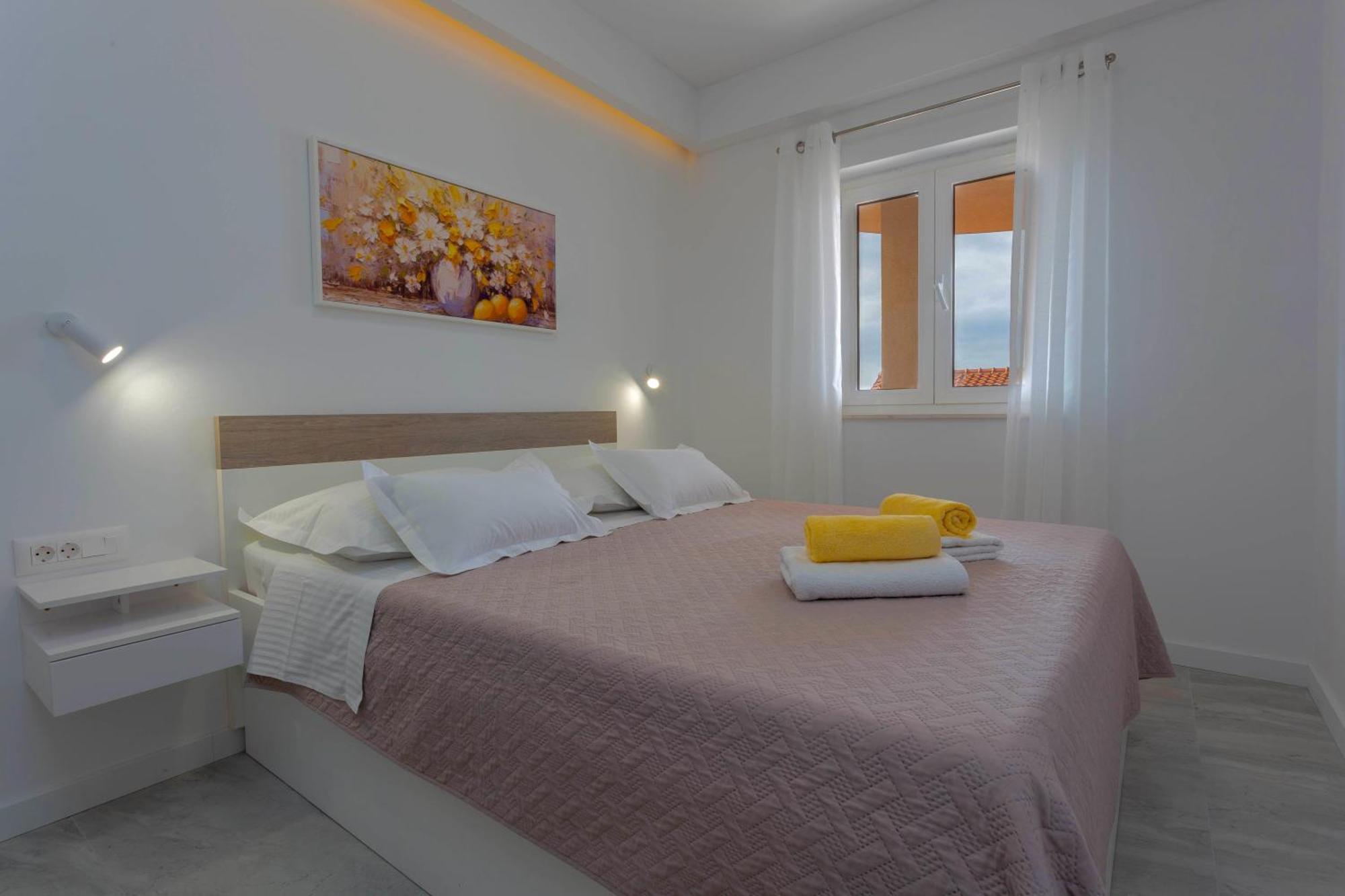 Apartments Tatjana Dominis Đảo Hvar Ngoại thất bức ảnh