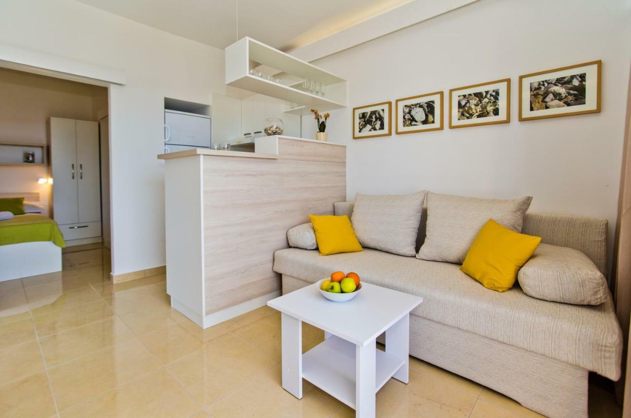 Apartments Tatjana Dominis Đảo Hvar Ngoại thất bức ảnh