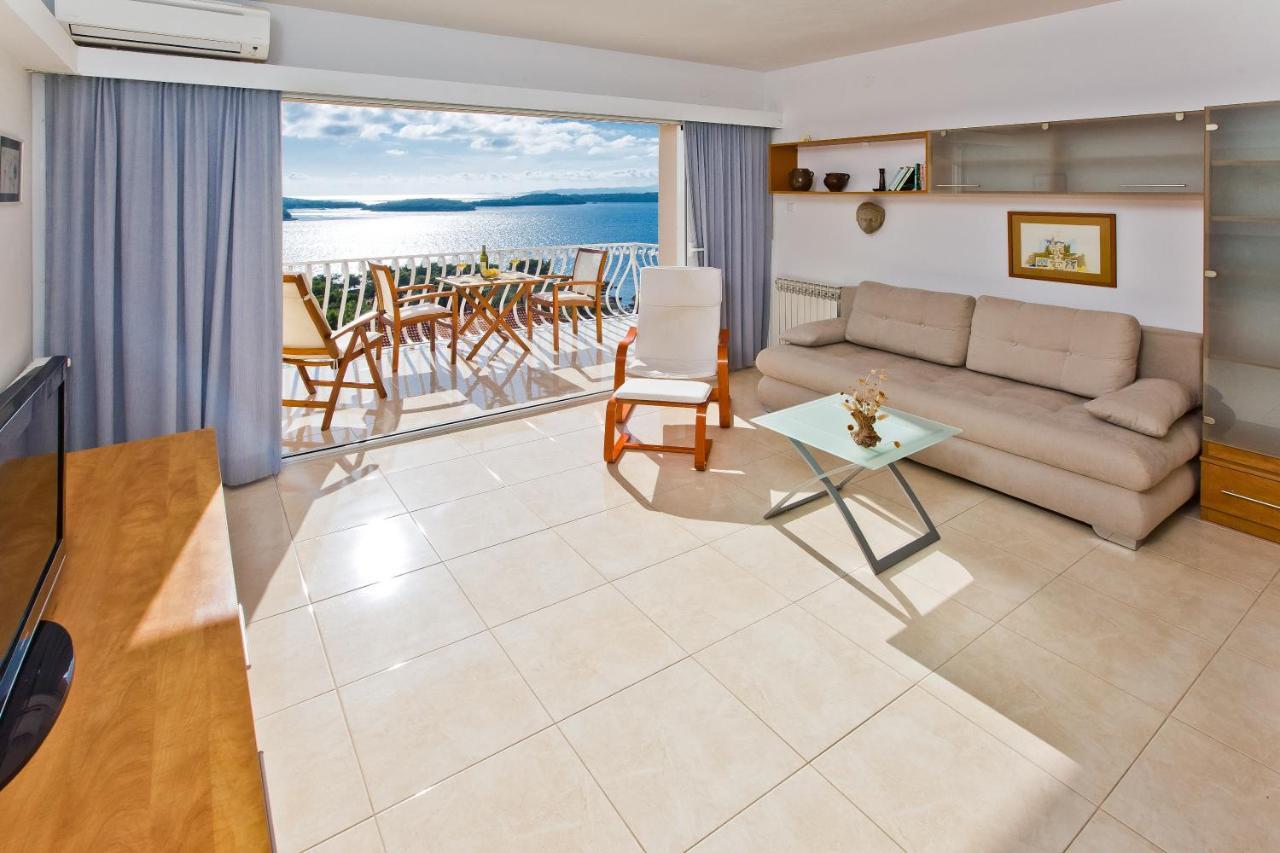 Apartments Tatjana Dominis Đảo Hvar Ngoại thất bức ảnh